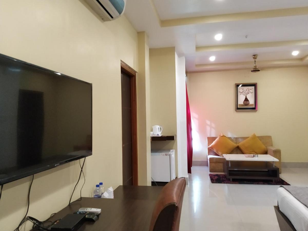 Hotel Sc Continental Itānagar Extérieur photo