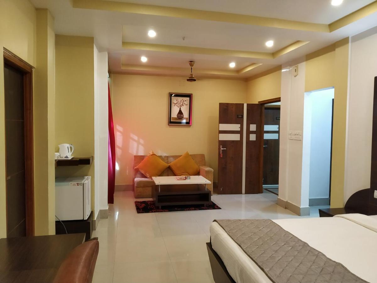 Hotel Sc Continental Itānagar Extérieur photo