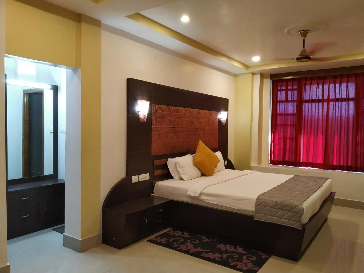 Hotel Sc Continental Itānagar Extérieur photo